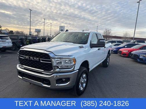 2023 RAM 2500 Big Horn Crew Cab 4x4 6'4' Box