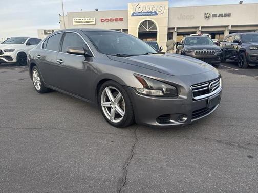 2014 Nissan Maxima S