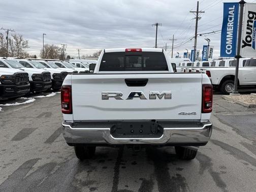 2026 RAM 3500 Tradesman Crew Cab 4x4 8' Box