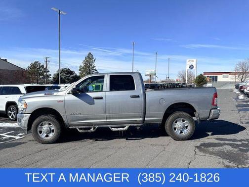 2022 RAM 2500 Tradesman Crew Cab 4x4 6'4' Box