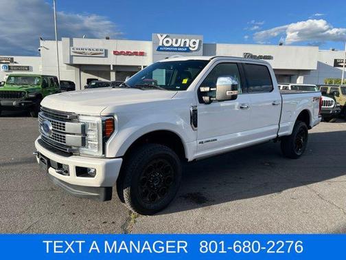 White Platinum Clearcoat Metallic 2017 Ford F-350 Platinum
