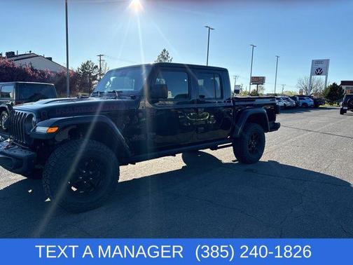Black Clearcoat 2020 Jeep Gladiator Rubicon