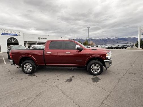 2021 RAM 2500 Laramie Crew Cab 4x4 6'4' Box
