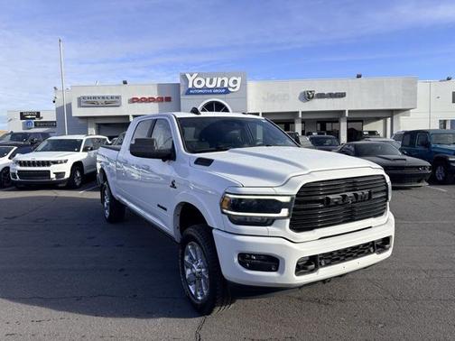 2020 RAM 2500 Laramie Mega Cab 4X4 6'4' Box