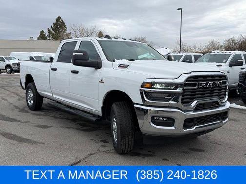 2026 RAM 3500 Tradesman Crew Cab 4x4 8' Box