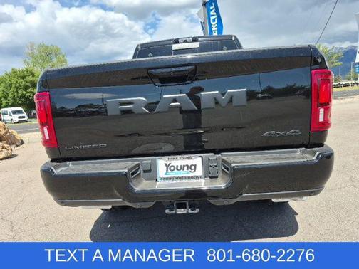 Diamond Black Crystal Pearlcoat 2026 RAM 3500 Limited Mega Cab 4x4 6'4' Box
