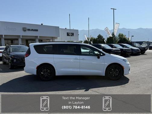 2025 Chrysler Pacifica Limited