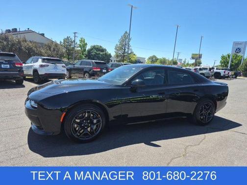 Diamond Black Crystal Pearlcoat 2026 Dodge Charger R/T