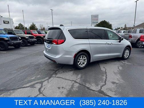2026 Chrysler Voyager LX
