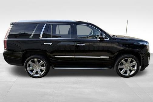 2018 Cadillac Escalade Luxury