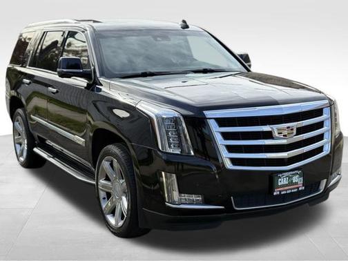 2018 Cadillac Escalade Luxury