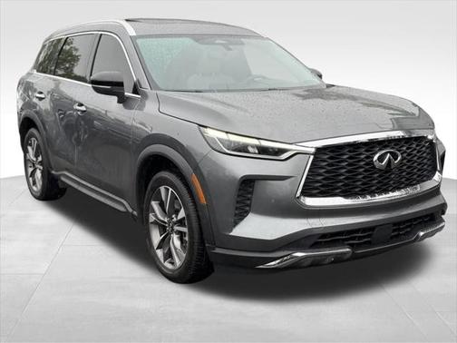 2022 INFINITI QX60 Luxe
