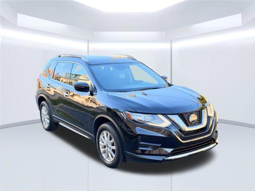 Magnetic Black Pearl 2020 Nissan Rogue S