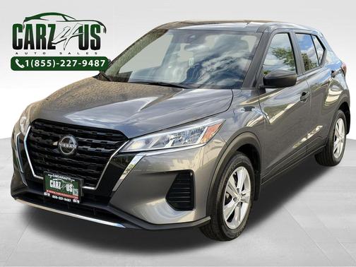 Gun Metallic 2024 Nissan Kicks S