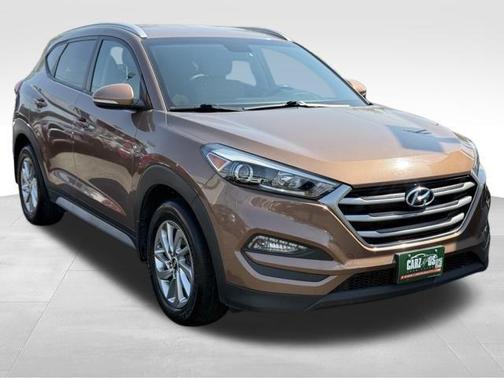 2017 Hyundai TUCSON SE Plus