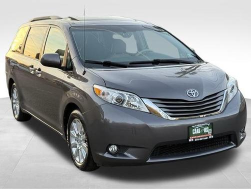 2013 Toyota Sienna XLE