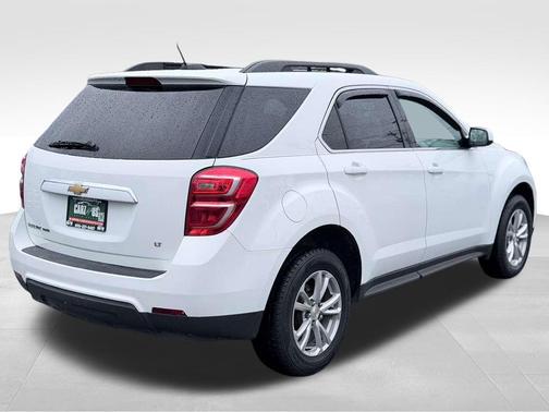 Summit White 2017 Chevrolet Equinox 1LT