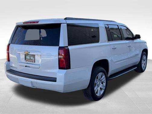 2016 Chevrolet Suburban LT