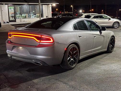 2018 Dodge Charger SXT Plus