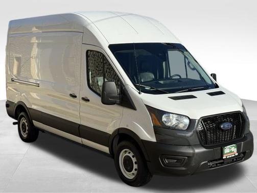 2022 Ford Transit-250 Base