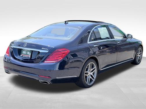 Black 2015 Mercedes-Benz S-Class 4MATIC