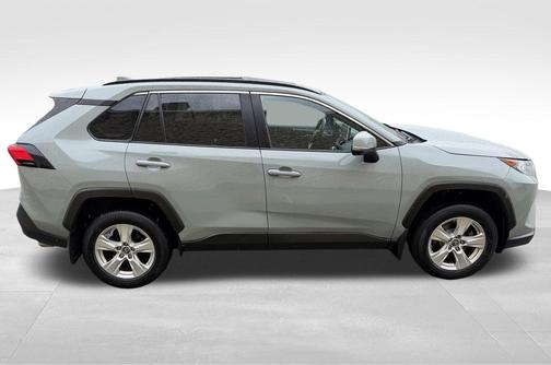 Lunar 2019 Toyota RAV4 XLE