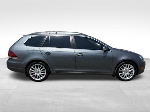 2011 Volkswagen Jetta SportWagen SE