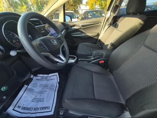 Lunar Silver Metallic 2019 Honda Fit LX