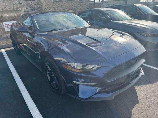 2020 Ford Mustang EcoBoost