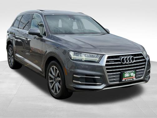 2019 Audi Q7 45 Premium Plus