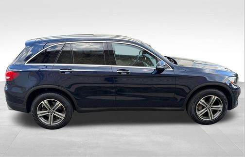 Blue 2019 Mercedes-Benz GLC 300 4MATIC