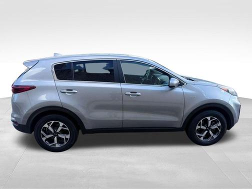 Steel Gray 2022 Kia Sportage LX
