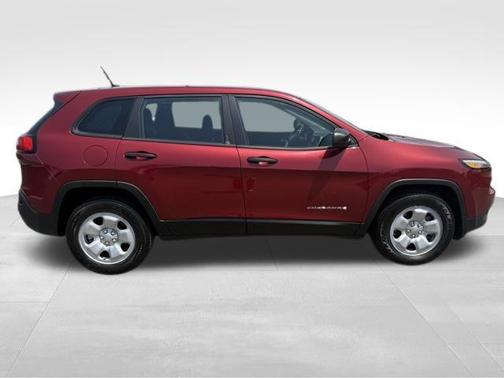 2014 Jeep Cherokee Sport