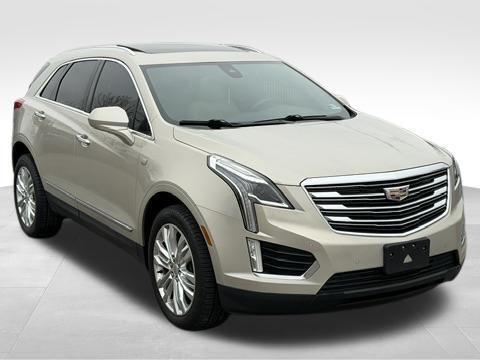 Silver Coast Metallic 2017 Cadillac XT5 Premium Luxury