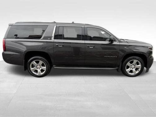 2016 Chevrolet Suburban LT