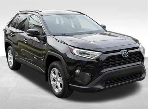 2019 Toyota RAV4 Hybrid XLE
