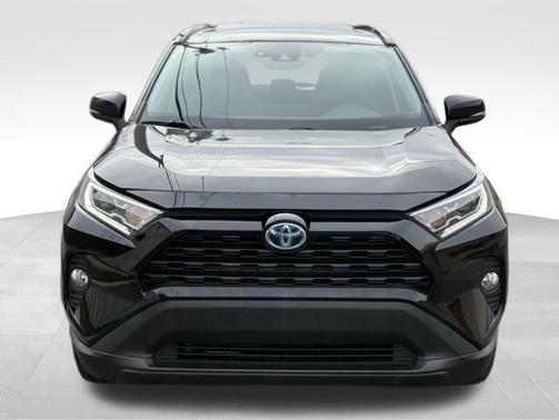 2019 Toyota RAV4 Hybrid XLE