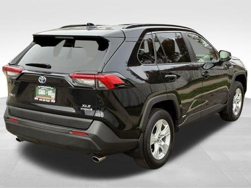 2019 Toyota RAV4 Hybrid XLE