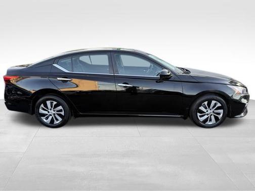 2021 Nissan Altima S FWD