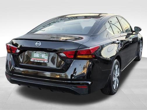 2021 Nissan Altima S FWD