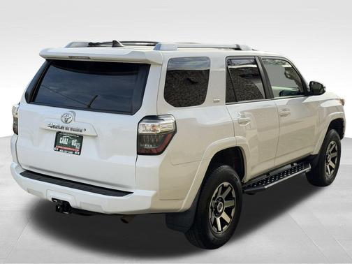 Super White 2016 Toyota 4Runner SR5 Premium