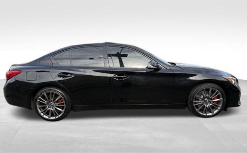 2017 INFINITI Q50 3.0t RED SPORT 400