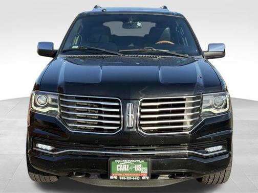 2017 Lincoln Navigator Select