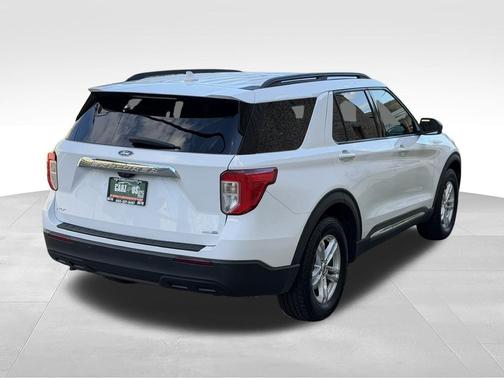 Oxford White 2020 Ford Explorer XLT