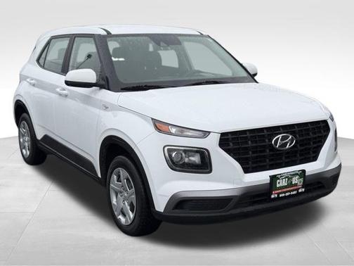 2020 Hyundai VENUE SE