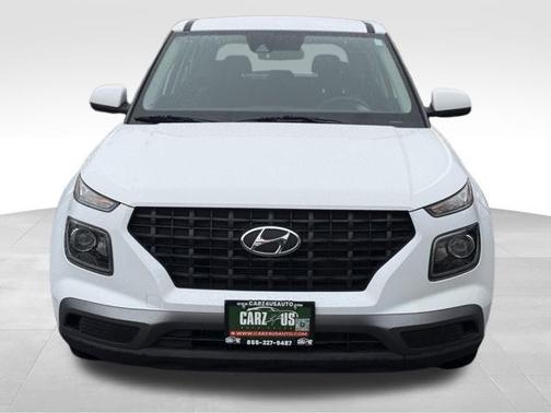 2020 Hyundai VENUE SE