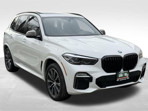 2021 BMW X5 M50i