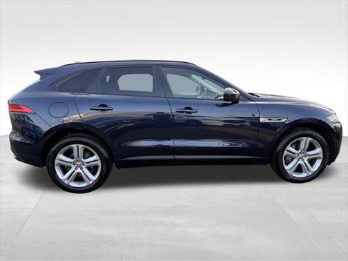 2018 Jaguar F-PACE 30t R-Sport