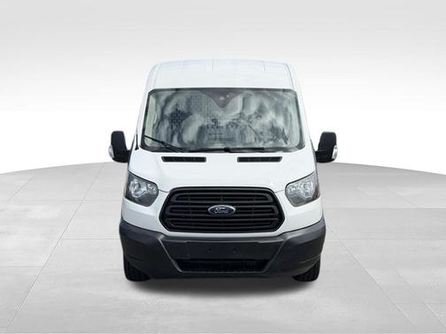 Oxford White 2018 Ford Transit-150 Base