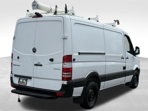 2017 Mercedes-Benz Sprinter 2500 Standard Roof